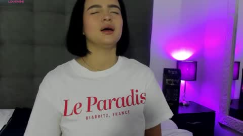 hilary_tailor online show from 10, 4, 2026