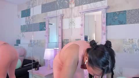 Hillary online show from 7, 11, 2025