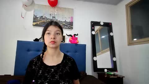 Snapshot of himawary_soin5 chatting on 4, 3, 2026 himawary_soin5 online show from 4, 3, 2026