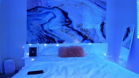 Snapshot of himexmarie chatting on 1, 2, 2025 Hime Marie online show from 1, 2, 2025