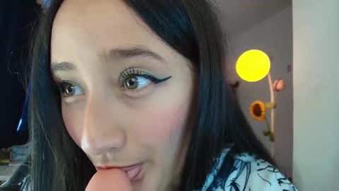 hinata online show from 11, 2, 2026