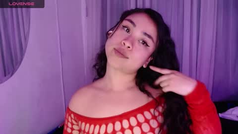 hinata lee online show from 19, 11, 2025