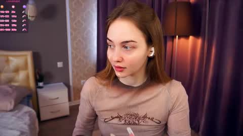 Snapshot of hip_hop_baby chatting on 5, 3, 2025 Leya Day Mary Night PvT Open online show from 5, 3, 2025