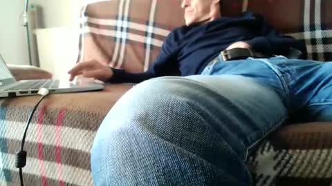 hippopus online show from 17, 3, 2026