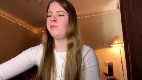 I am Amy ntmu Lets hit 10 Thumbs Up together online show from 2, 3, 2026