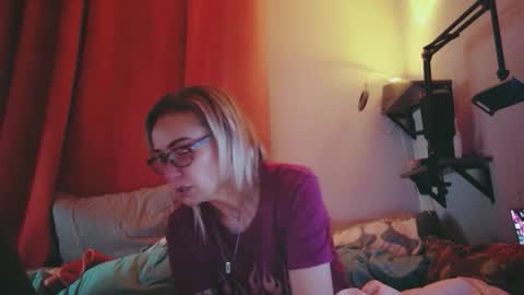 SixSexSix online show from 9, 5, 2026
