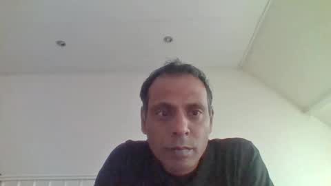 Snapshot of hkrobby chatting on 1, 2, 2025 robbyr online show from 1, 2, 2025