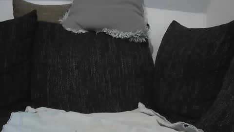 hlovescf online show from 19, 4, 2026