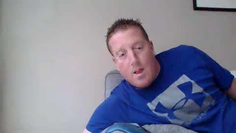 Snapshot of hockey258387 chatting on 20, 2, 2025 THE MAN online show from 20, 2, 2025