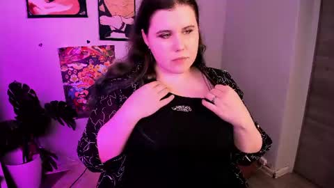 Snapshot of hoctra_neith chatting on 12, 6, 2026 Hanna online show from 12, 6, 2026