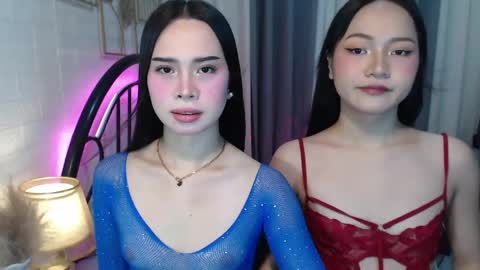 Snapshot of hoelymolly chatting on 24, 5, 2026 hoelymolly online show from 24, 5, 2026