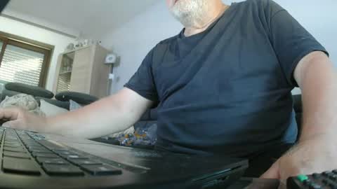 hofnung online show from 27, 6, 2026