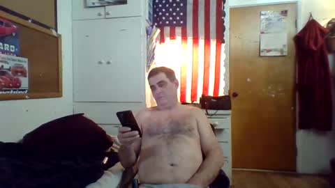 hoglegg99384194 online show from 22, 1, 2025