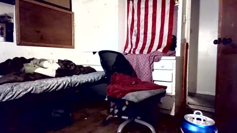 hoglegg99384194 online show from 12, 10, 2025