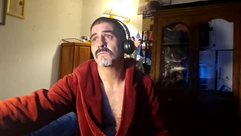 hoglegg99384194 online show from 1, 12, 2025