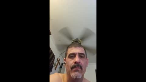 hoglegg99384194 online show from 8, 4, 2026