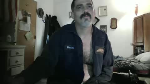 hoglegg99384194 online show from 27, 5, 2026