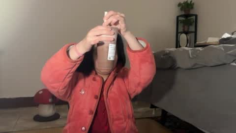 Snapshot of hola_sunflower chatting on 2, 2, 2026 amy online show from 2, 2, 2026