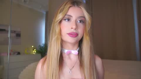 Moni Monica online show from 27, 3, 2026