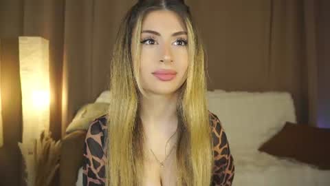 Moni Monica online show from 5, 7, 2026