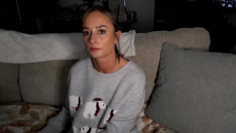 Snapshot of holihurricane chatting on 20, 12, 2024 Holi Hurricane online show from 20, 12, 2024