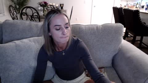 Snapshot of holihurricane chatting on 24, 1, 2025 Holi Hurricane online show from 24, 1, 2025