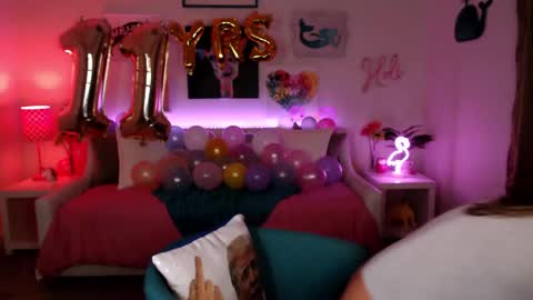 Snapshot of holihurricane chatting on 23, 2, 2025 Holi Hurricane online show from 23, 2, 2025