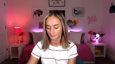 Snapshot of holihurricane chatting on 2, 3, 2025 Holi Hurricane online show from 2, 3, 2025