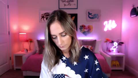 Snapshot of holihurricane chatting on 22, 10, 2025 Holi Hurricane online show from 22, 10, 2025