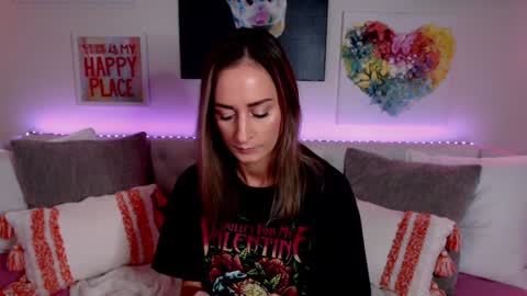 Snapshot of holihurricane chatting on 27, 10, 2025 Holi Hurricane online show from 27, 10, 2025