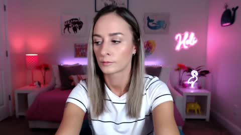 Snapshot of holihurricane chatting on 30, 10, 2025 Holi Hurricane online show from 30, 10, 2025