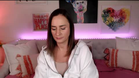 Holi Hurricane online show from 30, 3, 2026