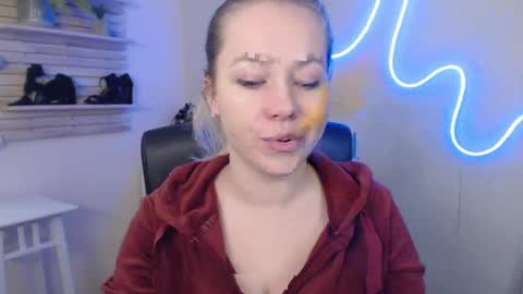 Snapshot of holly_bb95 chatting on 31, 1, 2025 Holly online show from 31, 1, 2025