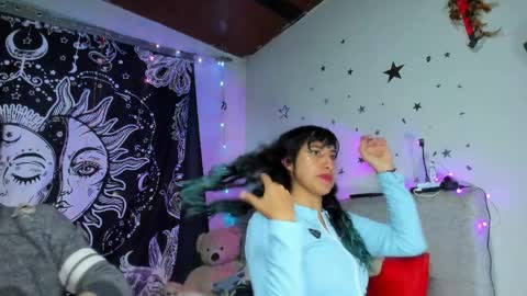 Hades and Persefone online show from 4, 4, 2026