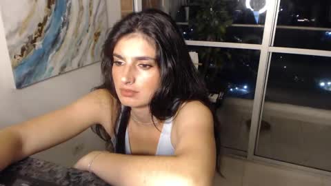 hollyshit_ online show from 4, 2, 2025