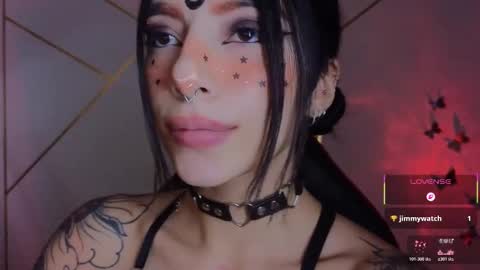 Snapshot of hollyxx_ chatting on 23, 10, 2025 holly online show from 23, 10, 2025