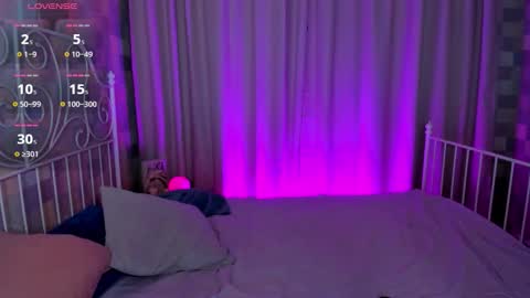 Emma online show from 7, 11, 2025