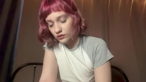 Snapshot of hollyyypoly chatting on 31, 5, 2026 hollyyypoly online show from 31, 5, 2026