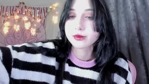 Ho Lee Sheet online show from 27, 10, 2025