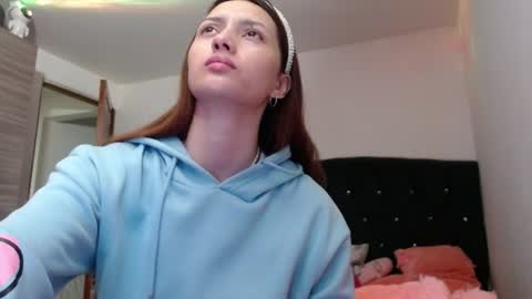 Snapshot of holy_julii chatting on 26, 7, 2026 holy_julii online show from 26, 7, 2026