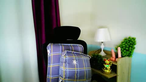 Snapshot of holy_maxine chatting on 8, 2, 2026 holy_maxine online show from 8, 2, 2026