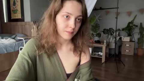 dori not holy get my tg channel with link from description under last photo online show from 12, 4, 2026