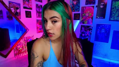 Snapshot of holyeva chatting on 28, 1, 2025   online show from 28, 1, 2025