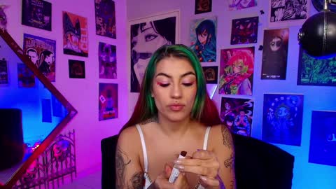 Snapshot of holyeva chatting on 3, 2, 2025   online show from 3, 2, 2025