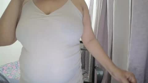 Snapshot of holyfucklove chatting on 4, 10, 2025 Mira and Abraham online show from 4, 10, 2025