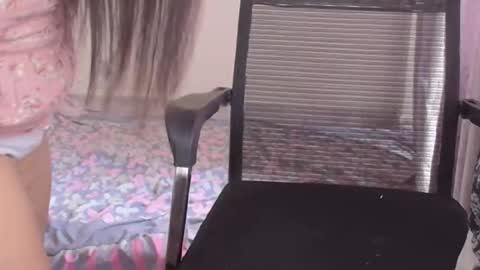 Snapshot of holyfucklove chatting on 15, 10, 2025 Mira and Abraham online show from 15, 10, 2025