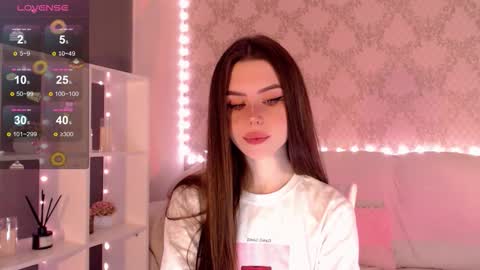 Mia online show from 27, 9, 2025