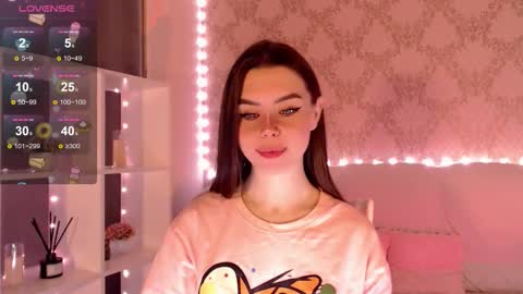 Mia online show from 6, 10, 2025