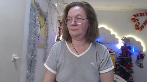 holymilfa online show from 5, 1, 2025