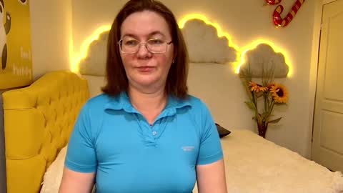 holymilfa online show from 2, 2, 2025